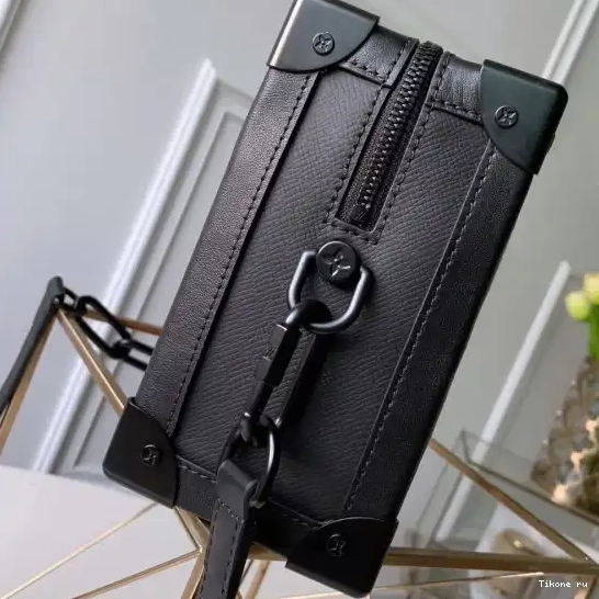 Cheap Louis TRUNK SOFT Vuitton 0609
